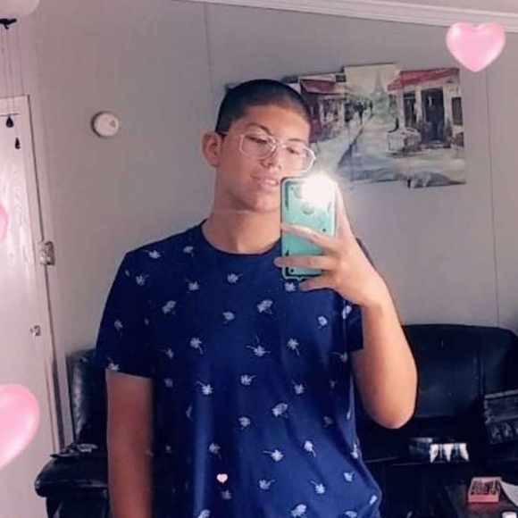 Meet your Posher, Fabian - Picture 1 of 1